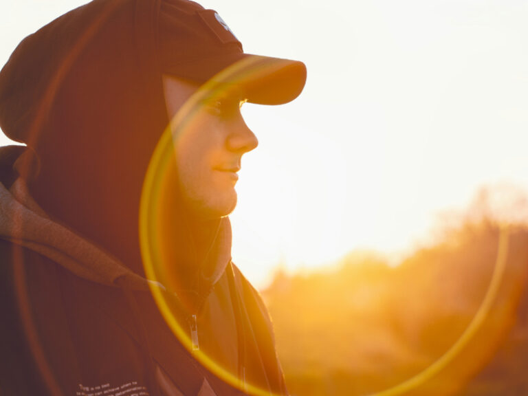 Sonnenstrahl im Gesicht